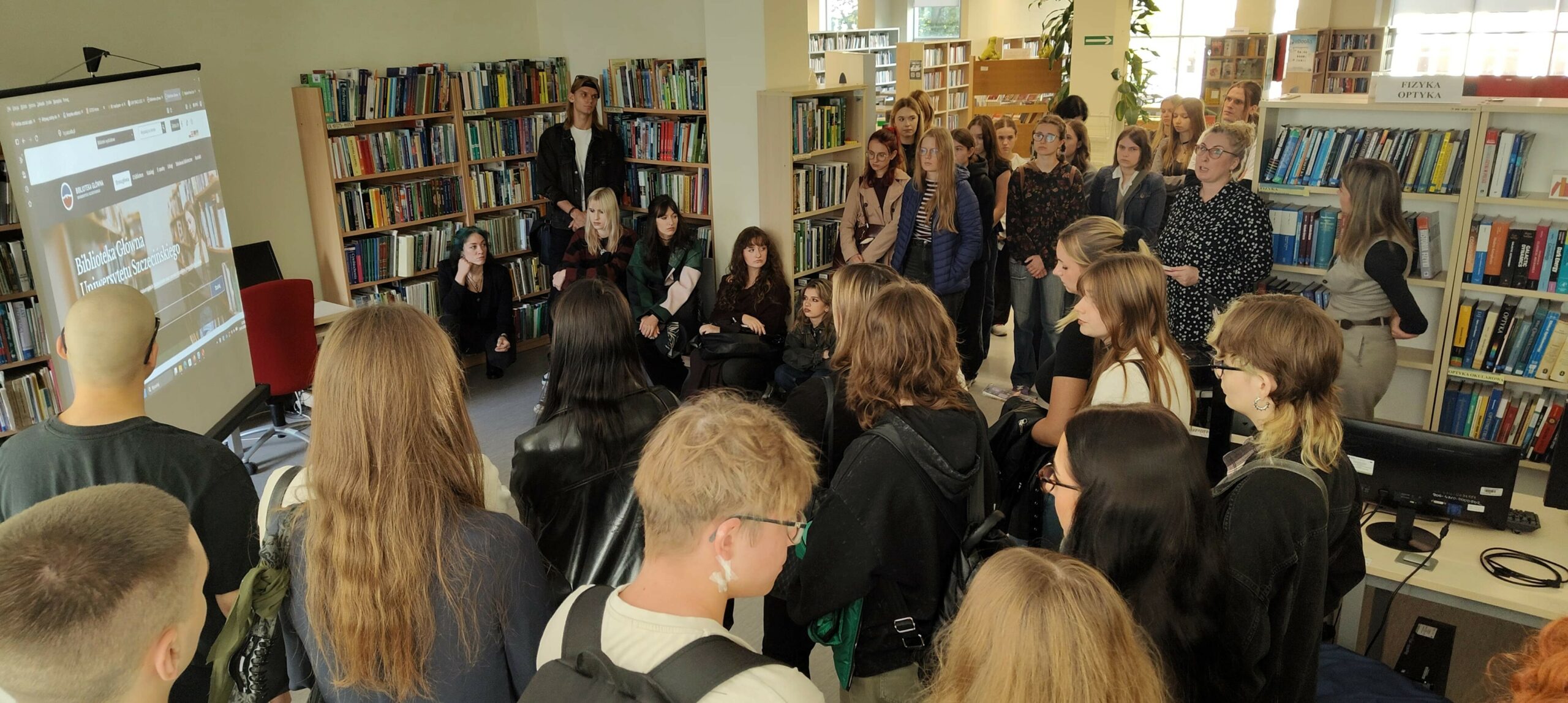 Szkolenia biblioteczne „na żywo” w Bibliotece Głównej